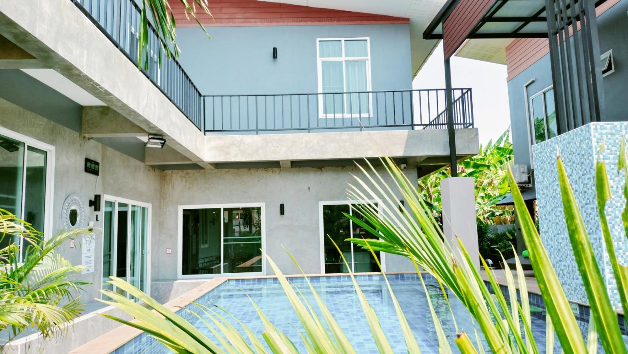 Villa Rajapruek Entire 3 Villas 7 Bedrooms Near Airport Τσιάνγκ Μάι Εξωτερικό φωτογραφία