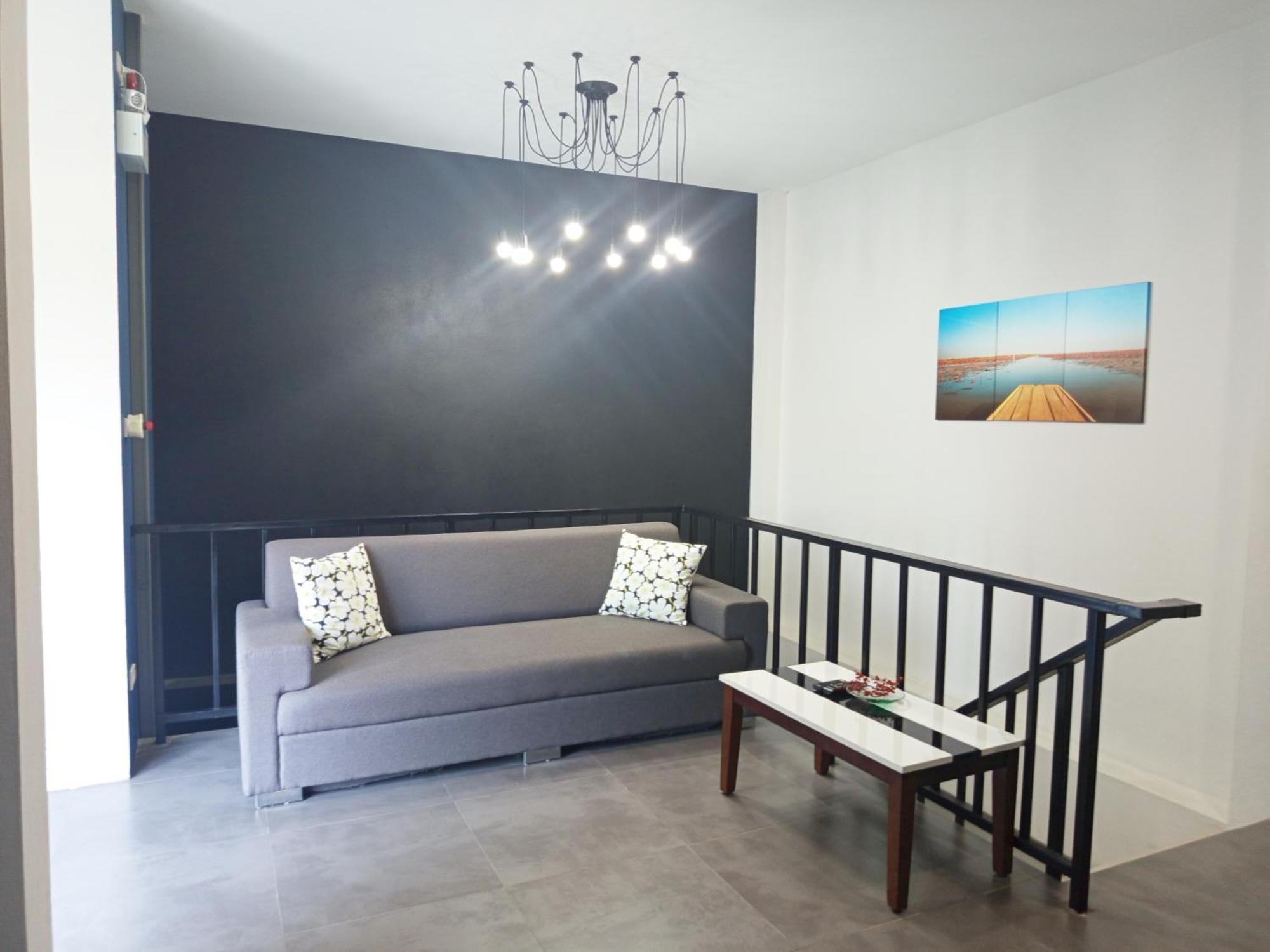 Villa Rajapruek Entire 3 Villas 7 Bedrooms Near Airport Τσιάνγκ Μάι Εξωτερικό φωτογραφία