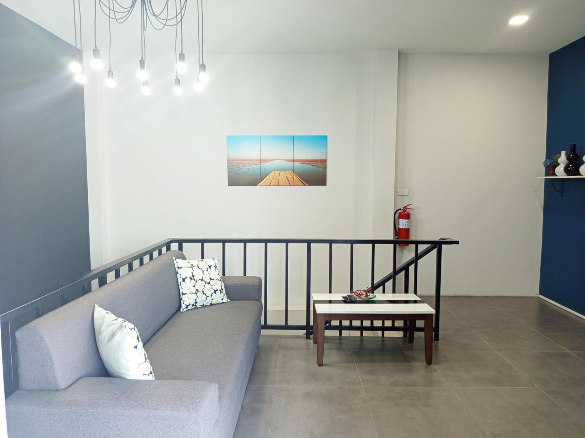 Villa Rajapruek Entire 3 Villas 7 Bedrooms Near Airport Τσιάνγκ Μάι Εξωτερικό φωτογραφία