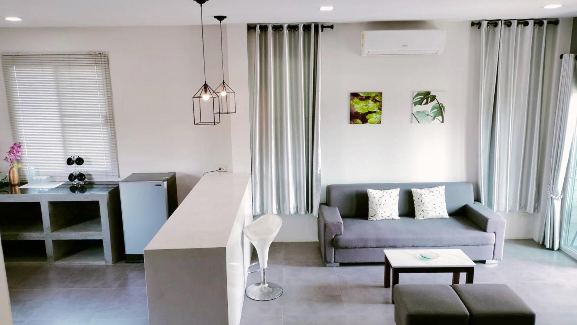 Villa Rajapruek Entire 3 Villas 7 Bedrooms Near Airport Τσιάνγκ Μάι Εξωτερικό φωτογραφία