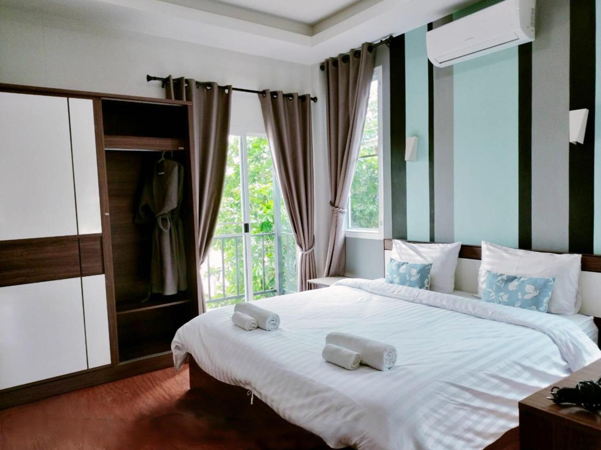 Villa Rajapruek Entire 3 Villas 7 Bedrooms Near Airport Τσιάνγκ Μάι Εξωτερικό φωτογραφία